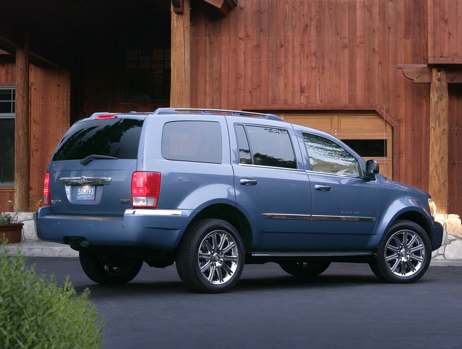 Chrysler Aspen Hybrid (2007) AUTOmativ.de Das Auto Magazin