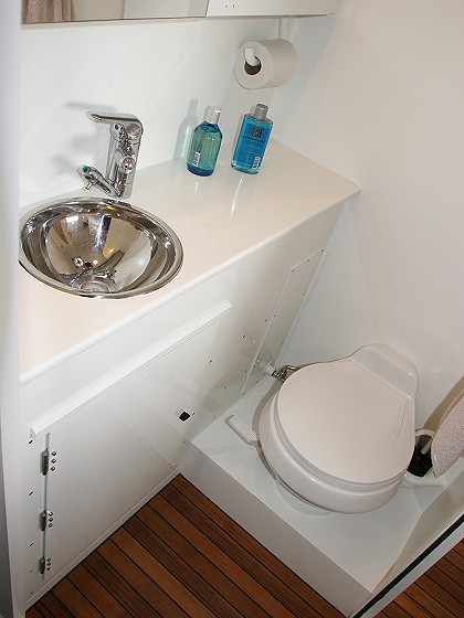 Unicat TC52 comfort (2013) Toilette