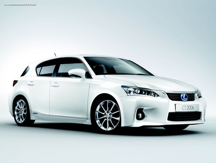 Lexus CT 200h (2011)