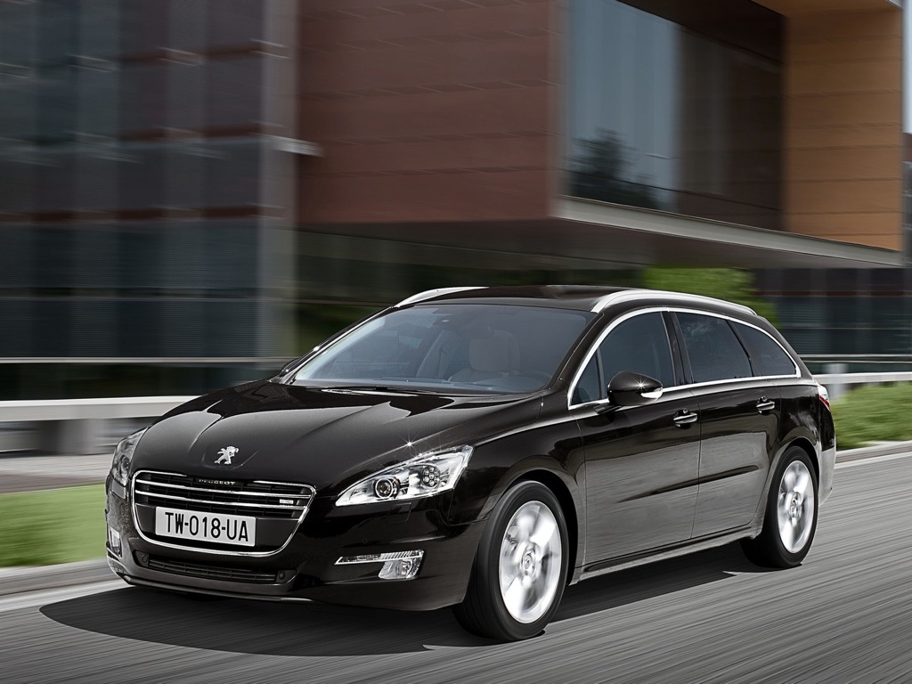 Peugeot 508 SW (2012)