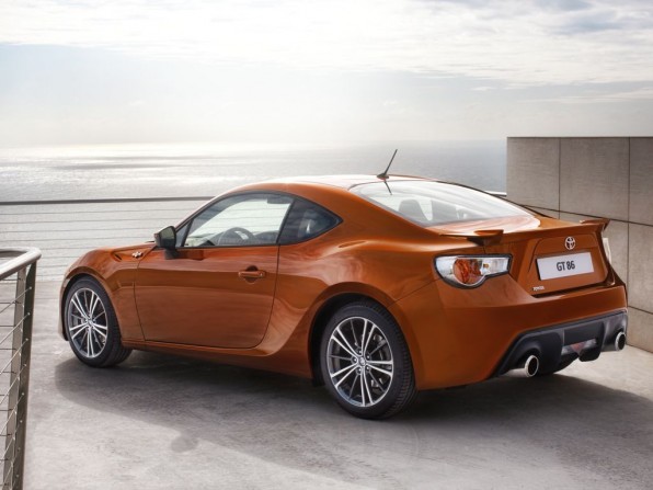 toyota gt 86 mj2102 img 2 596x447 - Toyota GT 86: Markteinführung für 2012 - Preis ab 30.000 Euro