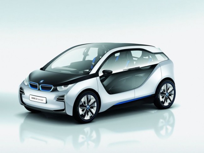 bmw-i3-und-bmw-i8-iaa-2011-img-6-650x487