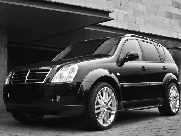 ssang yong rexton mj2009 img 1 596x447 - SsangYong Rexton (2012)