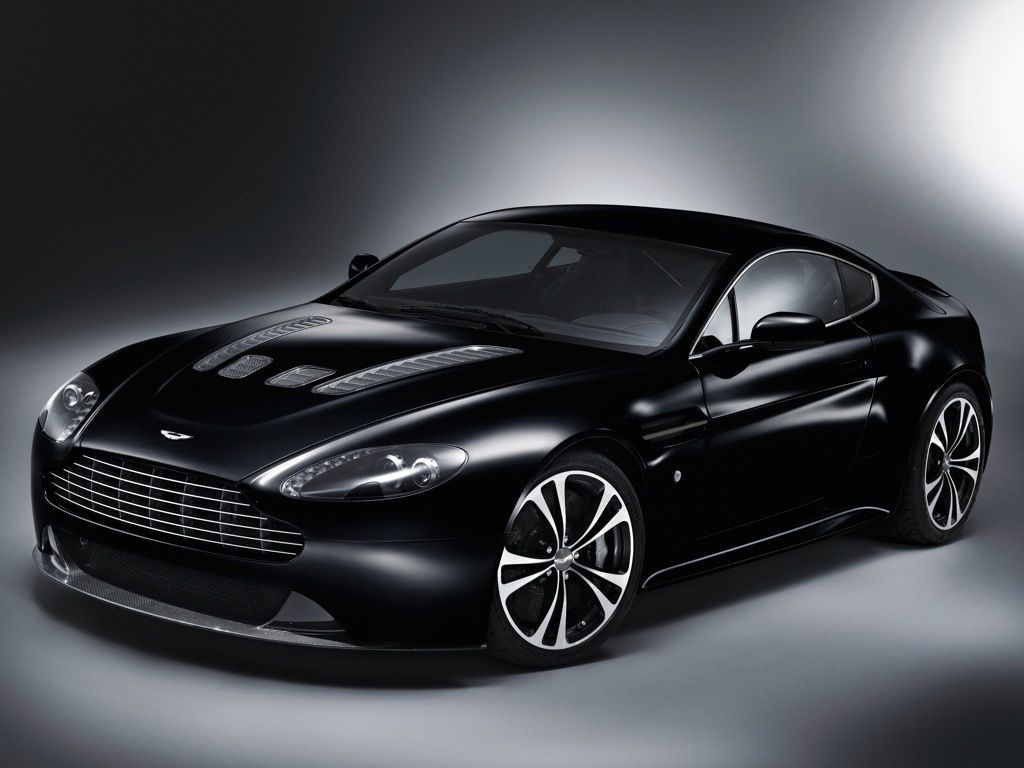 Aston Martin V12 Vantage