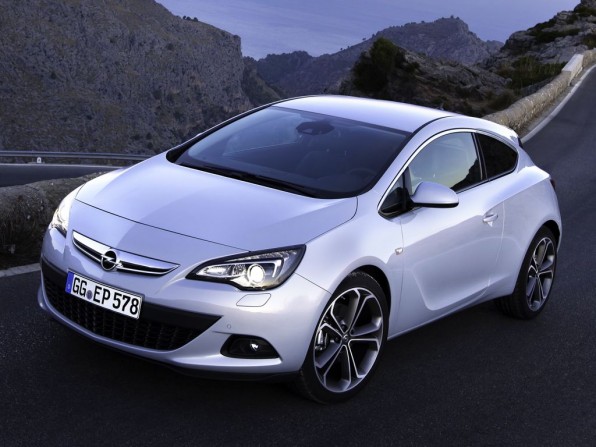 opel astra gtc 2012 img 1 596x447 - Opel Astra GTC (2012)