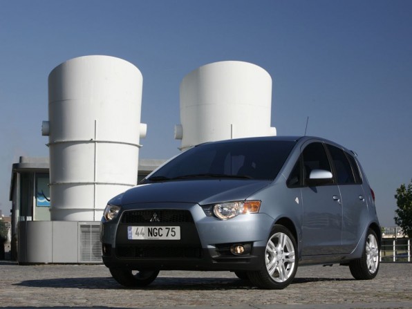 mitsubishi colt mj 2012 img 01 596x447 - Mitsubishi Colt (2012)