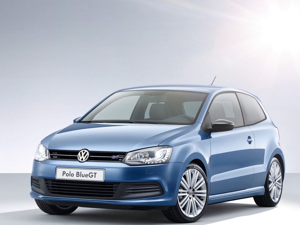 Volkswagen Polo Blue GT (2013)