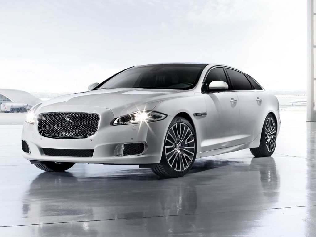 Jaguar XJ (2012)