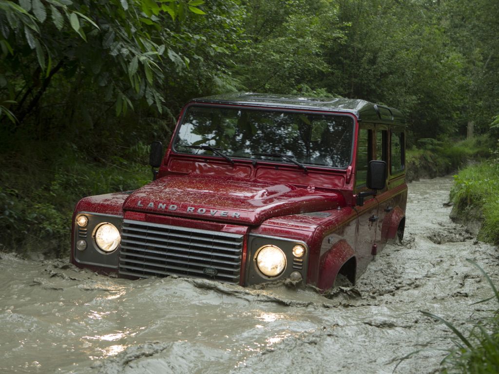 Land Rover Defender (2012)