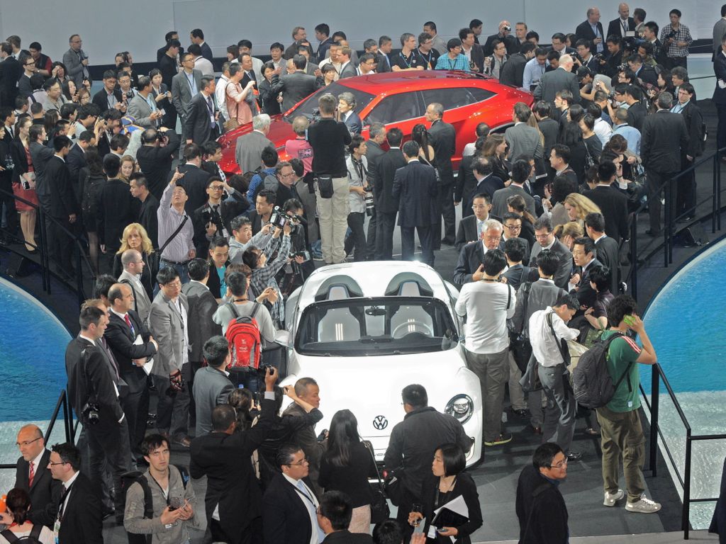 Auto China 2012: VW Night mit e-Bugster und KO