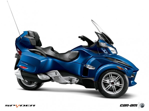 can am spyder rt roadster mj2012 img 08 596x447 - BRP Can-Am Spyder RT Roadster (2012)