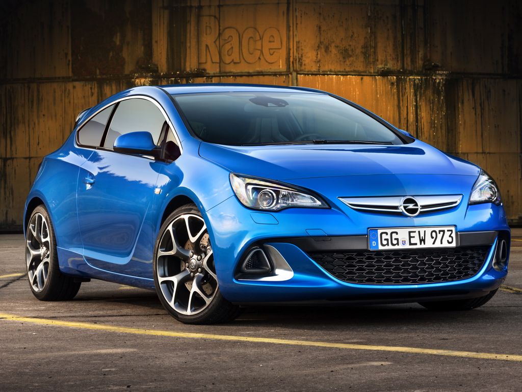 Opel Astra OPC (2012)