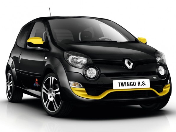 renault twingo r s red bull racing mj 2012 img 1 596x447 - Sondermodell: Renault Twingo R.S. Red Bull Racing