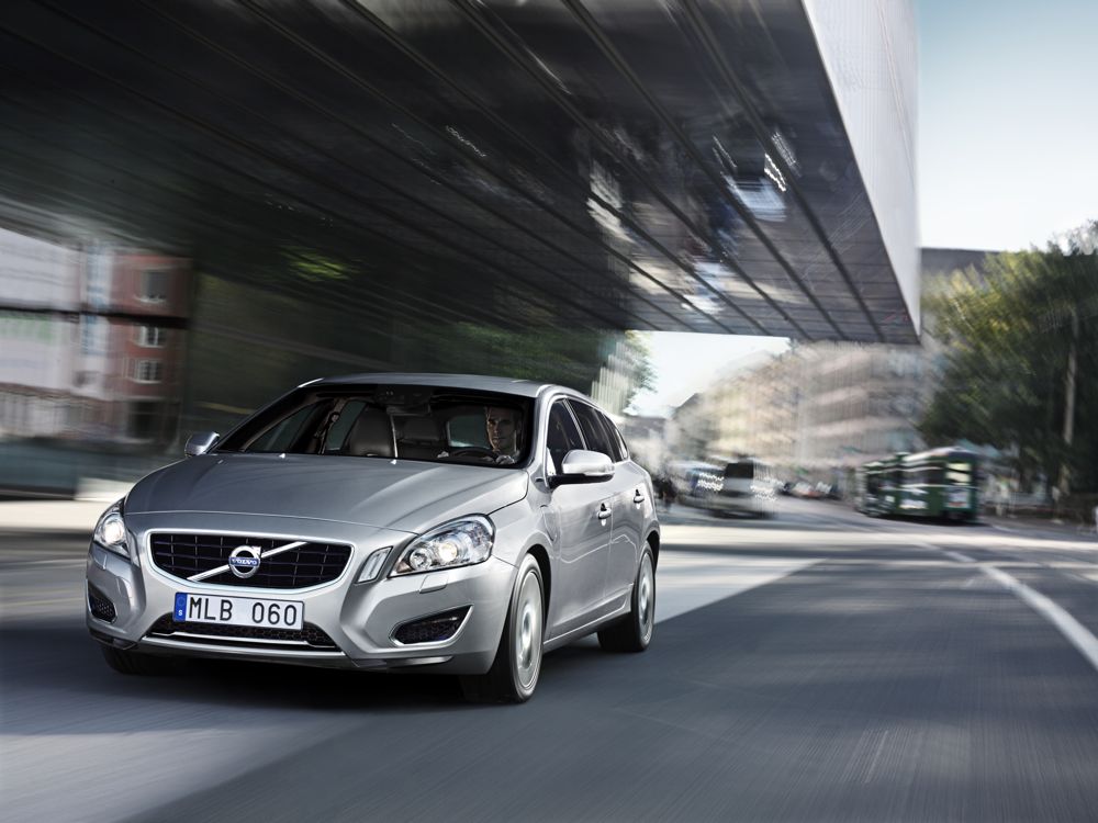 Volvo V60 D6 Hybrid Pure Limited (2012)