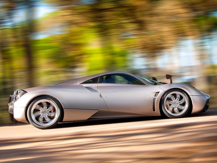 Pagani Huayra mit 730 PS auf Tempo 370 km/h