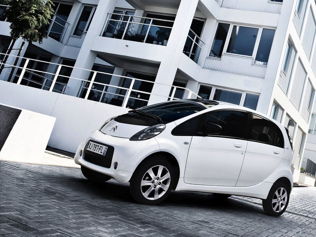 Citroen C-Zero (2013)