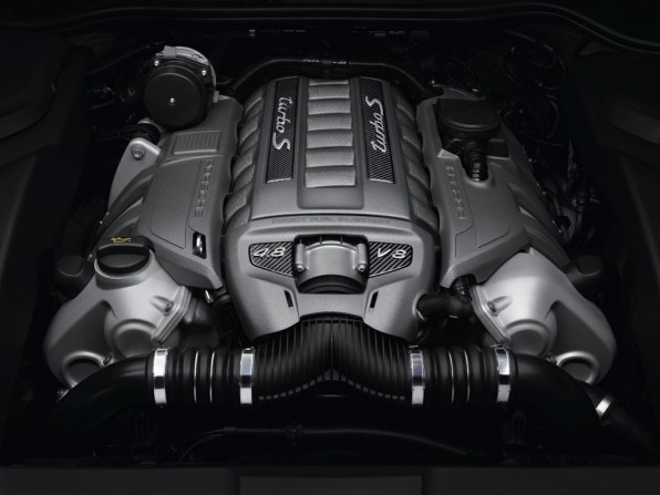 porsche cayenne turbo s mj2013 img6 596x447 - Porsche Cayenne Turbo S (2013)