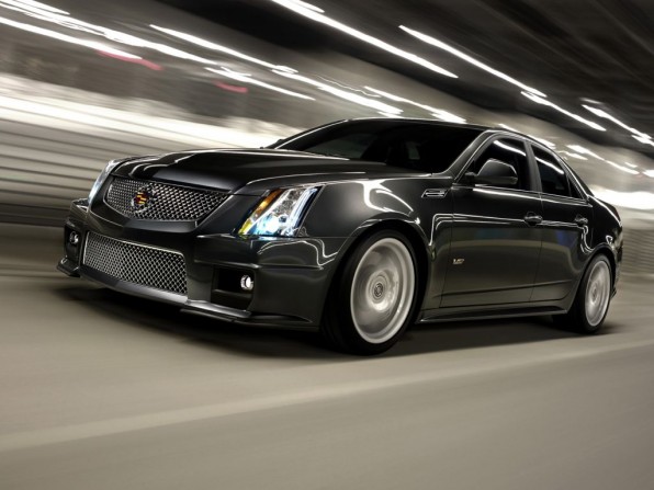 cadillac cts v sedan mj2013 img 01 596x447 - Cadillac CTS-V Sedan (2012)