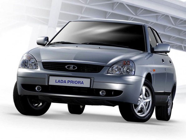 lada priora mj2012 img 1 596x447 - Lada Priora (2012)