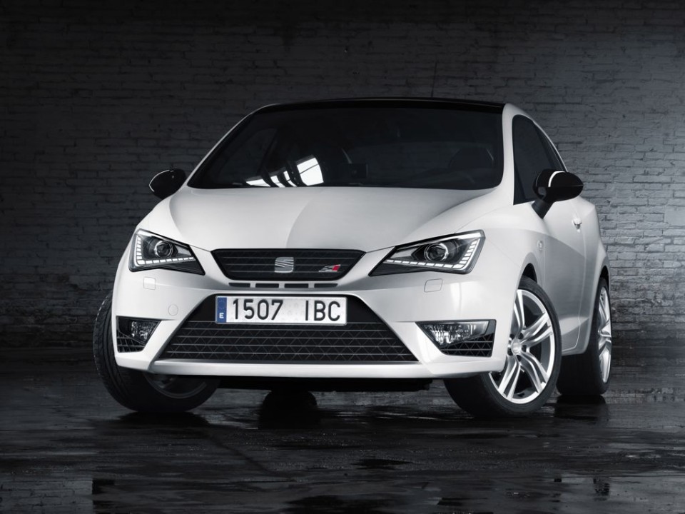 seat ibiza sc cupra mj2013 img 01 960x720 - Seat Ibiza SC Cupra (2013)