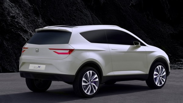 SEAT SUV Halbhinten 600x337 - SEAT: Der SUV kommt 2016!