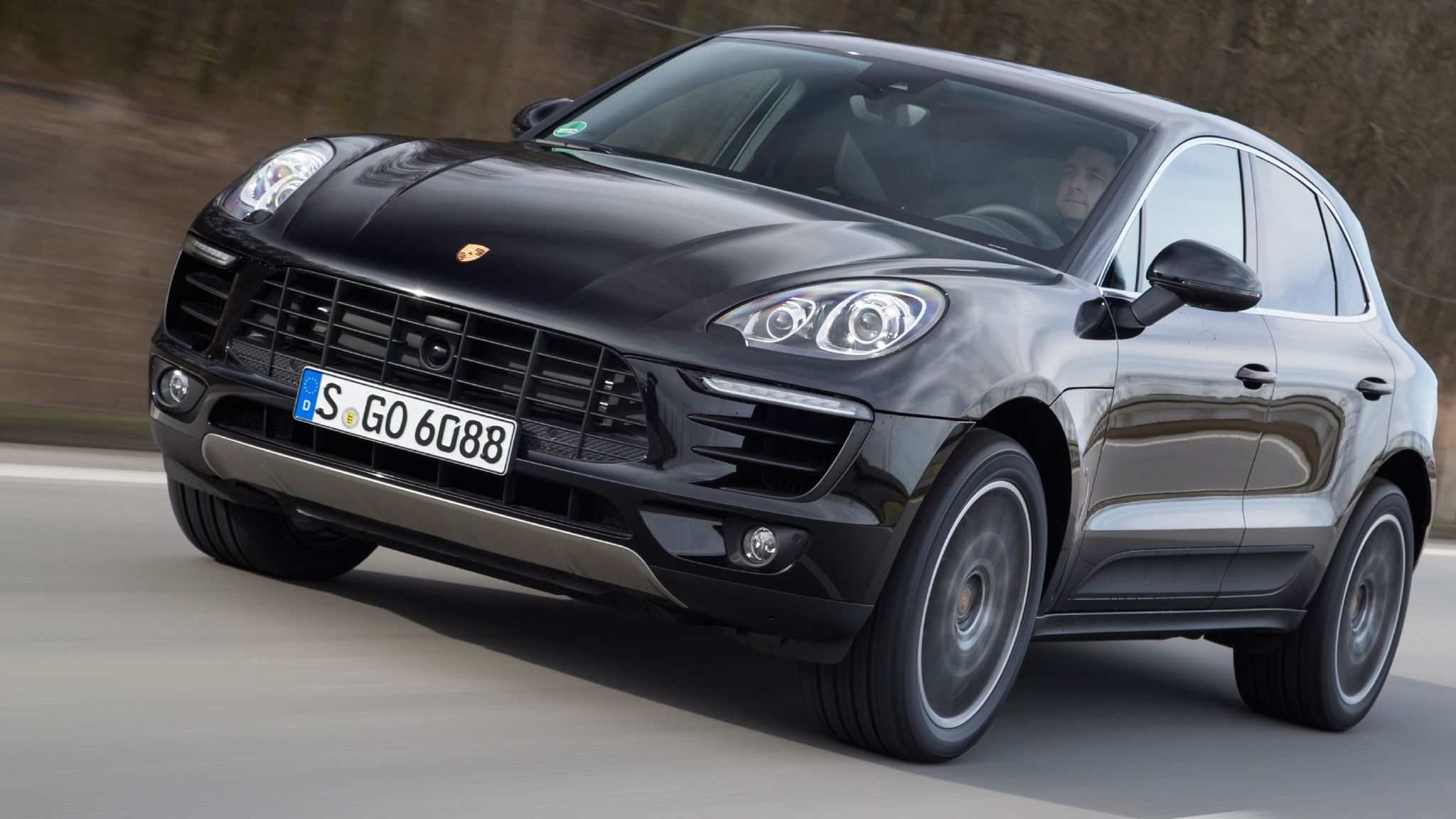 Porsche Macan Turbo: Bilder, Preise und Technische Daten (2014)