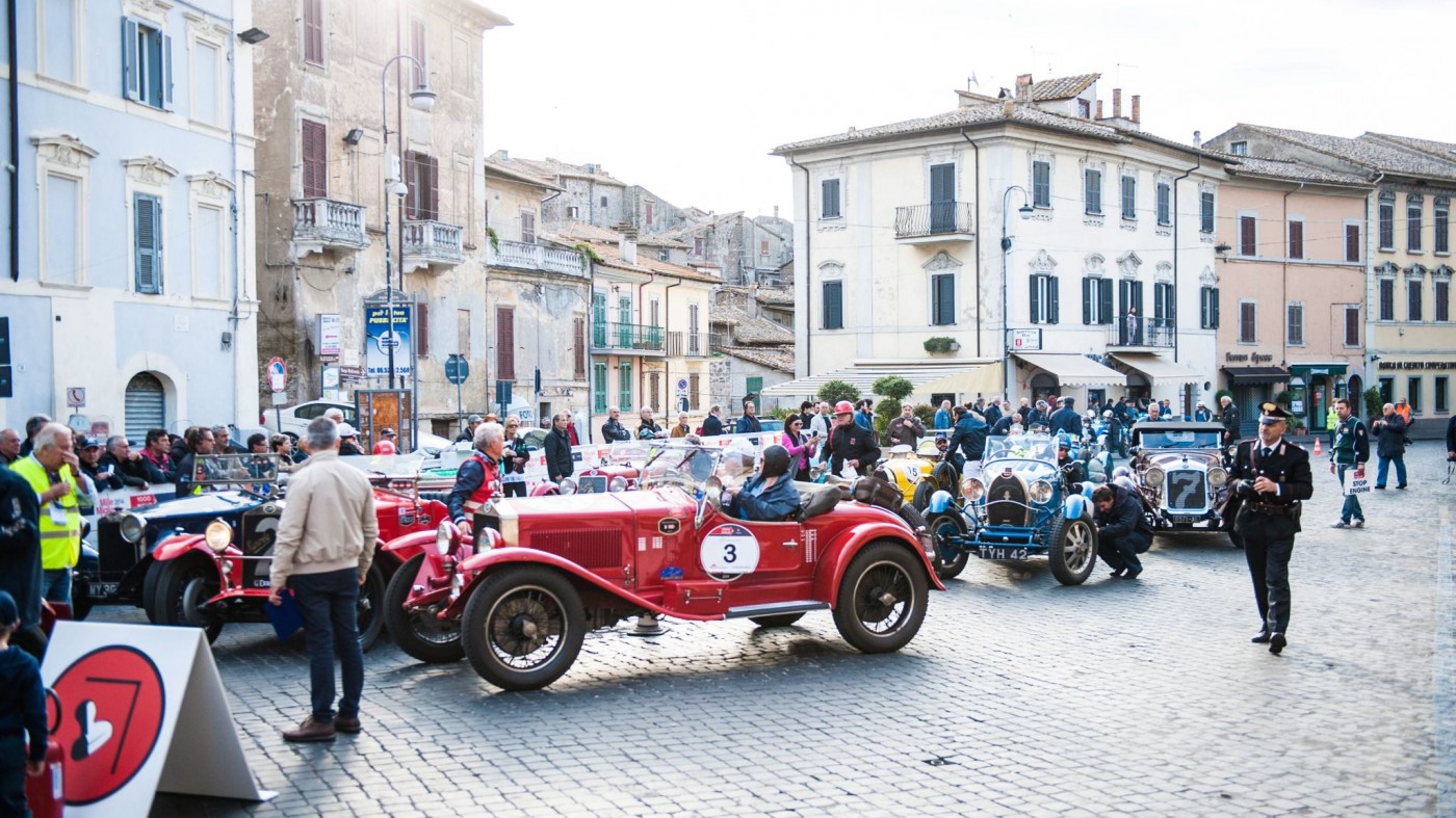 DSC 6829 1400x787 - Mille Miglia 2014: Wie die 1000 Meilen wirklich sind und warum Jay Leno im Liegen fährt