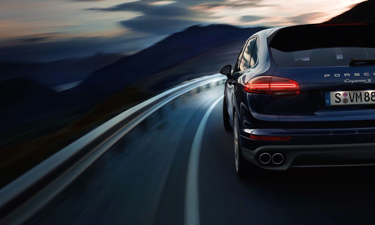 1Porsche Cayenne 2015 11 - Porsche Cayenne: der Perfekte mit dem Problem-Heck (Video)