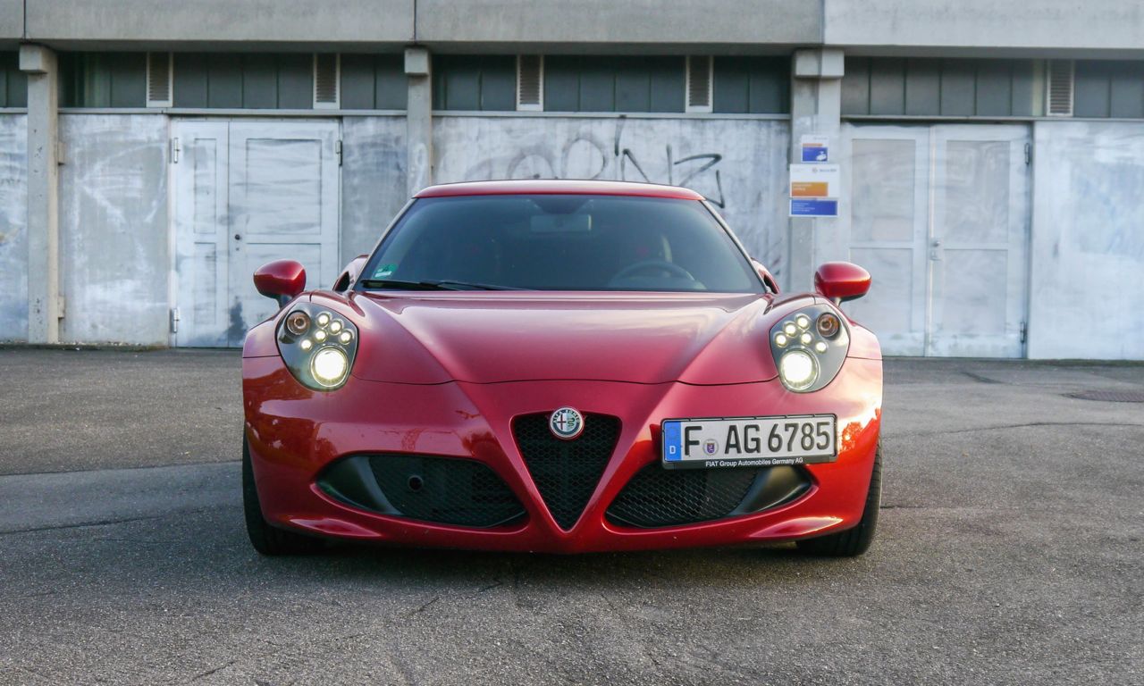 Alfa Romeo 4C Frontansicht