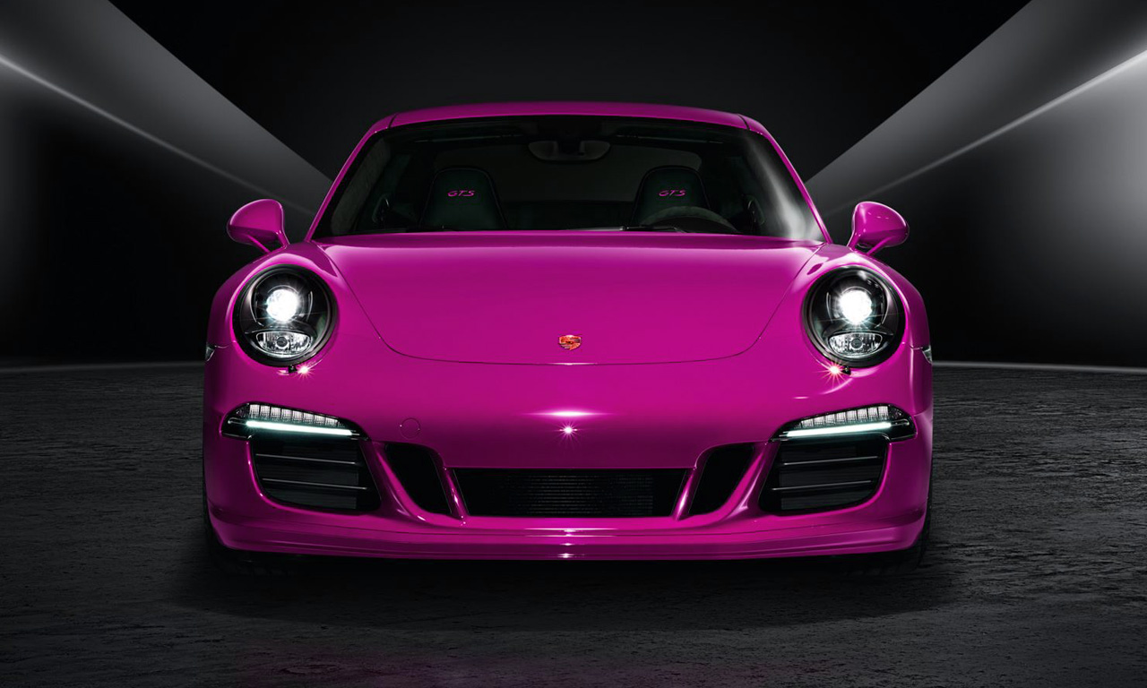 Die Porsche 911 GTS Modelle sind da! Bei 117.549 Euro geht es los.