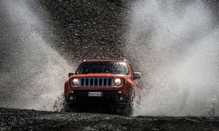 1Jeep Renegade 03 750x450 - Jeep Renegade: Der Star der Klein-SUV für 19.900 Euro.