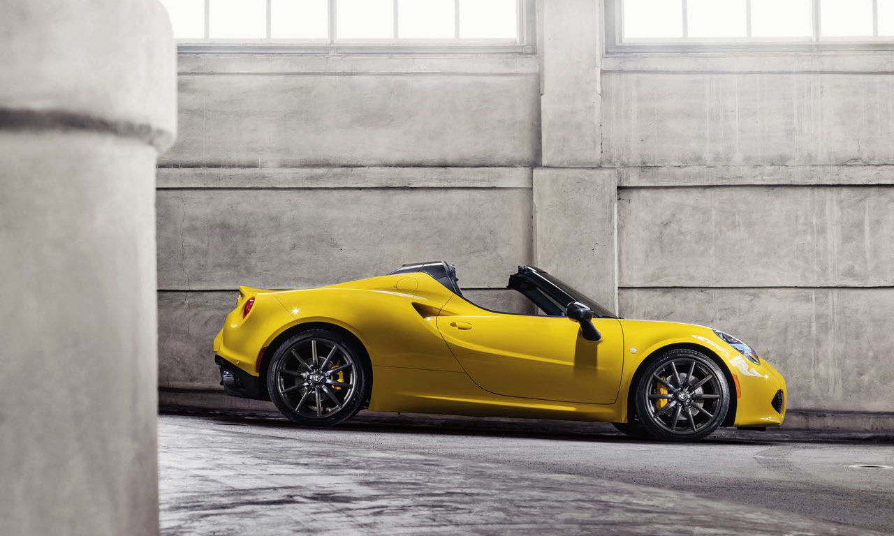 Alfa Romeo 4C Spider: Der kleine Bruder des Ferrari 458 Speciale A.