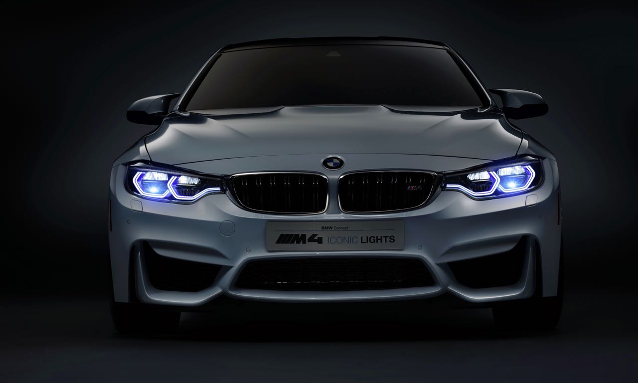 Dieser BMW M4 hat Laser Eyes statt Angel Eyes und steht auf der CES in Las Vegas.