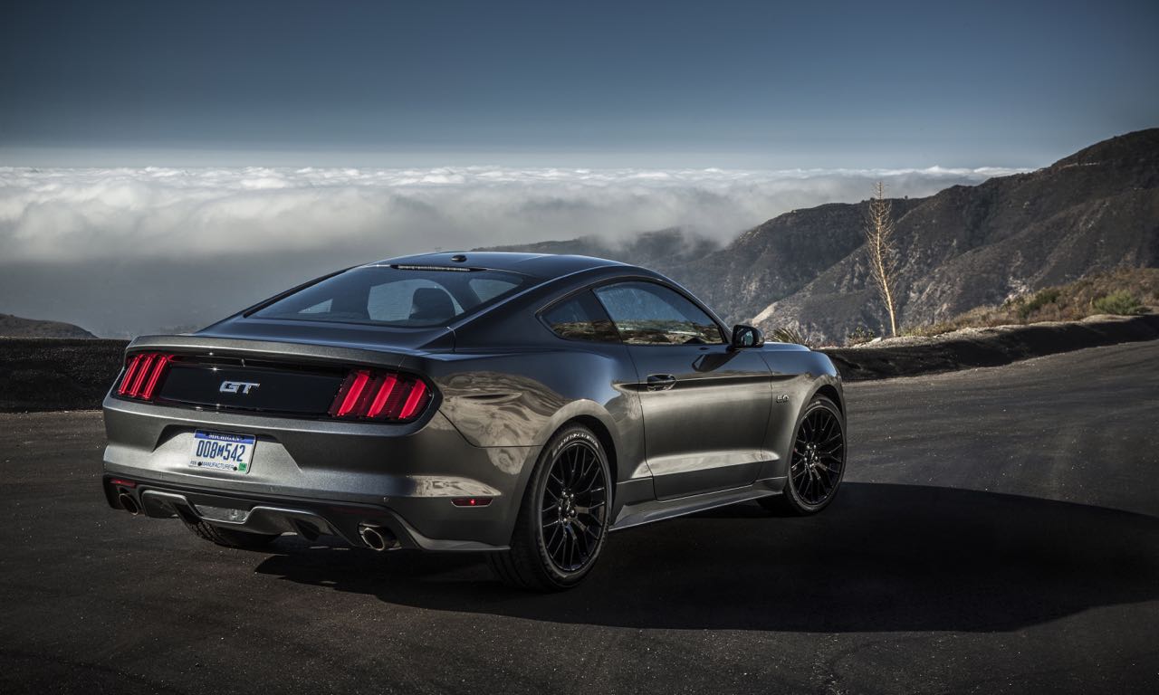 Ford Mustang in Kangbashi zum Jahr des Pferdes