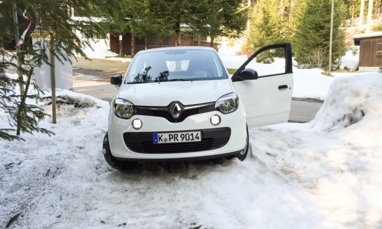 Renault Twingo Fahrbericht AUTOmativ 57 750x450 - Fahrbericht Renault Twingo SCe 70: Heckmotor mit Heckantrieb! Spaß jedoch begrenzt.