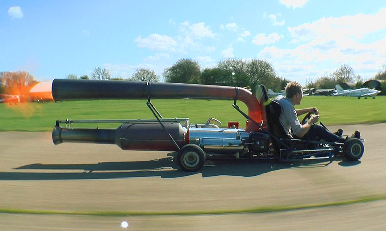 Bewaffnetes Tuk Tuk und Jet-Kart von Colin Furze!