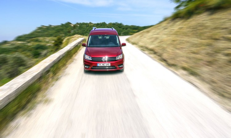 Volkswagen Caddy 2016 38 750x450 - Fahrbericht VW Caddy: Praktischer Alltags-Allrounder mit Stil.