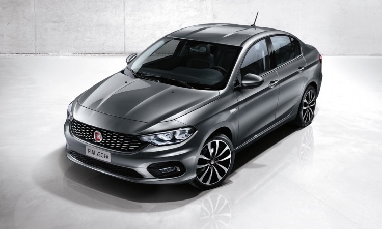 Auf der Istanbul International Auto Show zeigte Fiat seinen neuesten Familienzuwachs der vom Centro Stile designt wurde und den Fiat Linea beerbt. Ab November 2015 soll die Stufenheck Limousine mit dem Namen Fiat Aegea auf vierzig 3 750x450 - Das ist der neue Fiat Aegea: Kompaktlimousine auf italienisch.