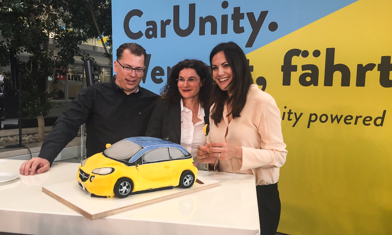 Opel CarUnity iPhone Smartphone CarSharing Bettina Zimmermann Tina Mueller