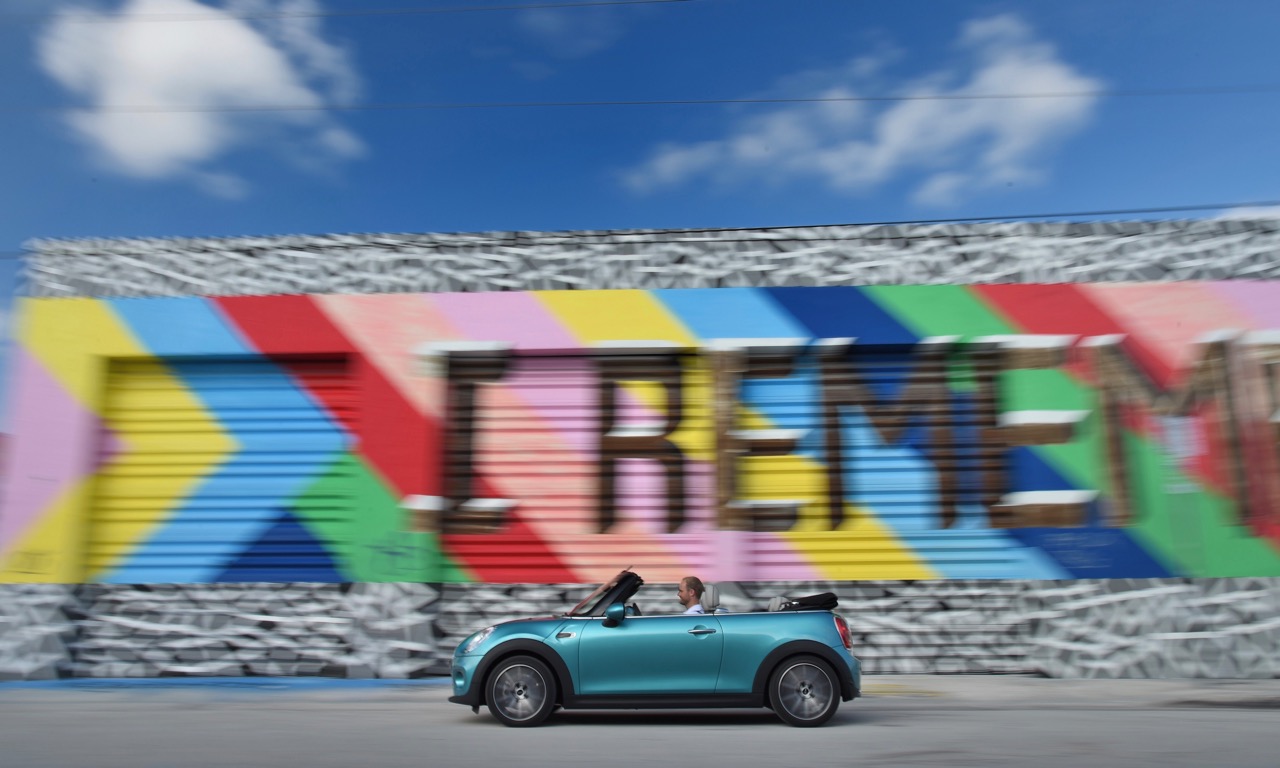 Das neue Mini Cabrio (2016) Preise Daten Ausstattungen Bilder Film Media Blau Miami