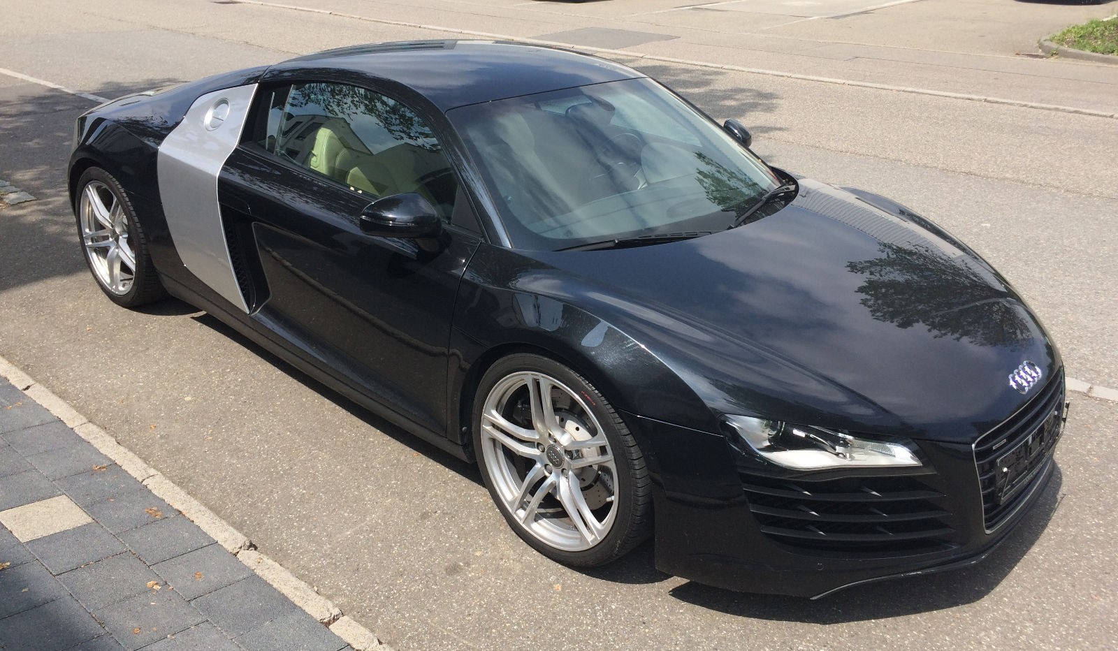 57 e1448024228802 - Seit wann ist der Audi R8 so unglaublich günstig?