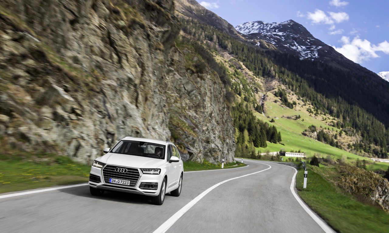 Audi Q7 3.0 TFSI: Bilder, Preise und Technische Daten