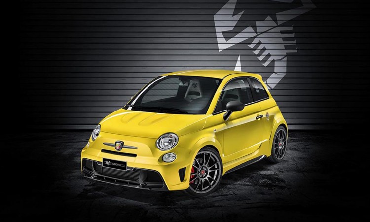 Abarth 695 record 750x450 - Abarth 695 record mit 190 PS: Abarth lässt den 500er nochmal erstarken