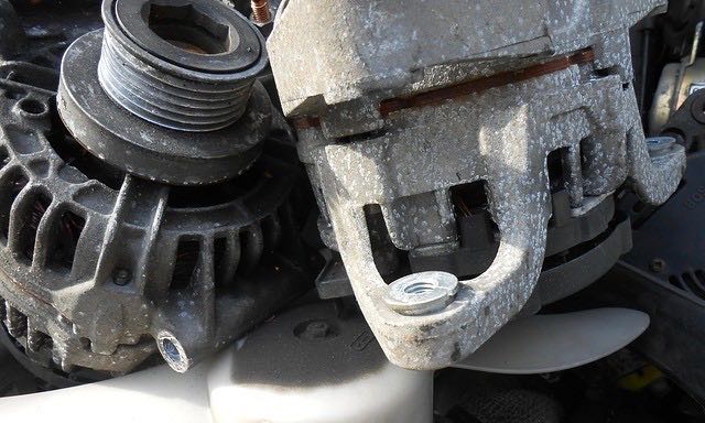 Ratgeber Kfz-Reparaturen in Eigenregie: Darauf sollte man achten Bei Reparaturen selbst Hand anlegen 3 - Ratgeber Kfz-Reparaturen in Eigenregie: Darauf sollte man achten
