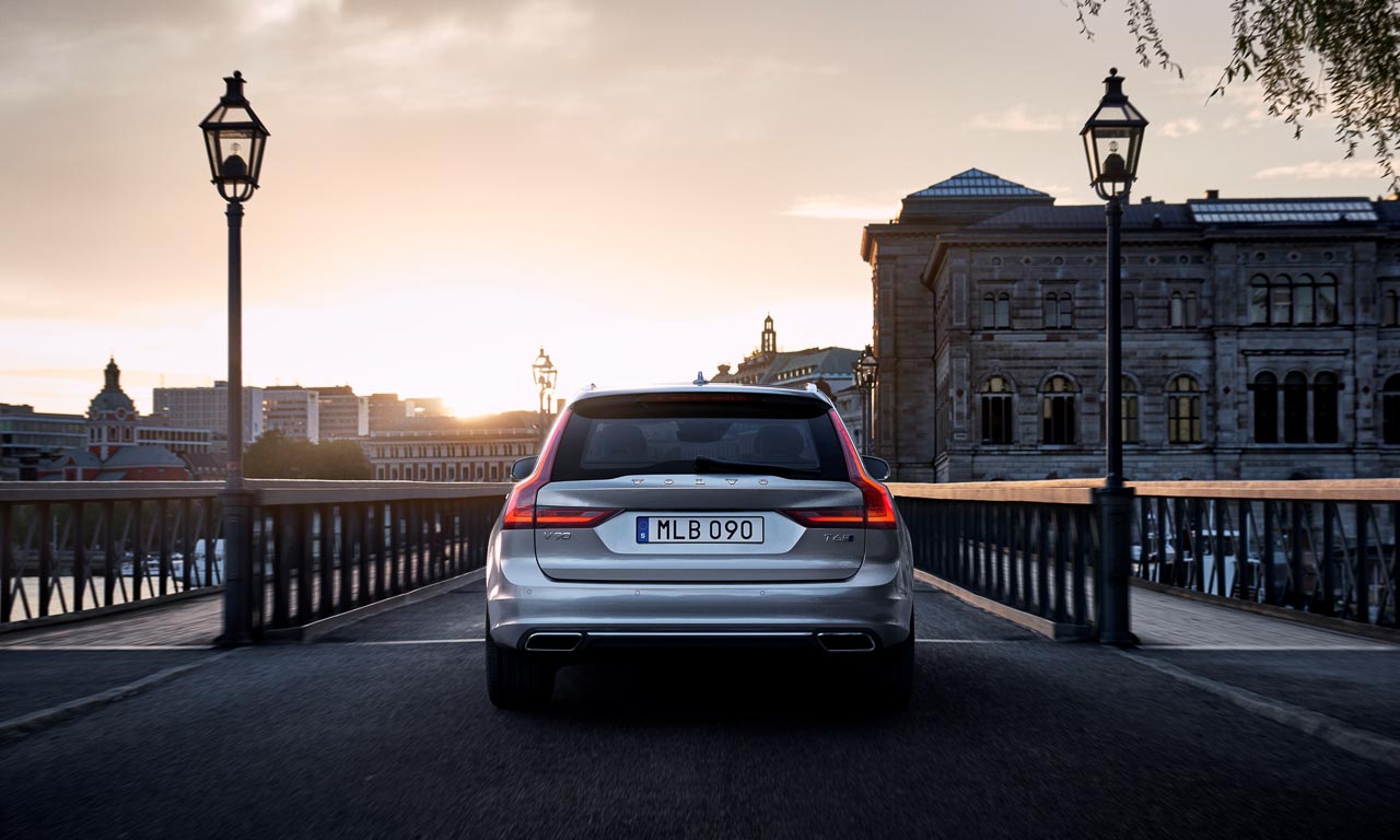 Schaut auf dieses Heck des neuen Volvo V90 Kombi!