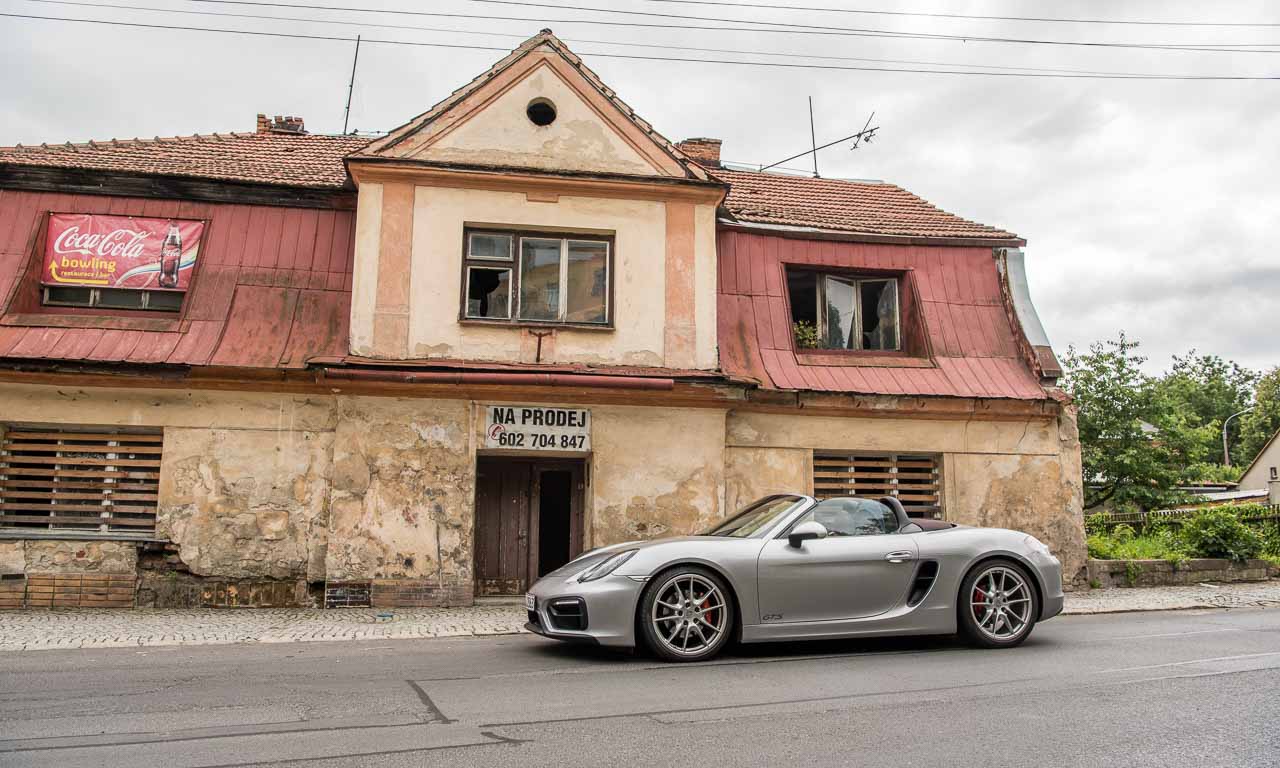 Ost Europa Tour Porsche Boxster GTS Stuttgart Plzen Prag Bruenn Olomouc Wien 14 - Eine Reise in das Land des verblassten Glanzes: Tschechien