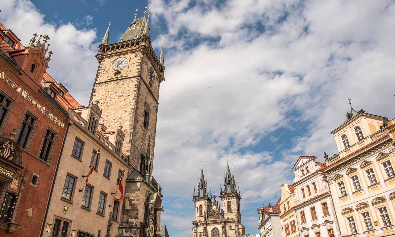 Ost Europa Tour mit Porsche Boxster GTS Stuttgart Plzen Prag Bruenn Olomouc Wien 46 - Eine Reise in das Land des verblassten Glanzes: Tschechien