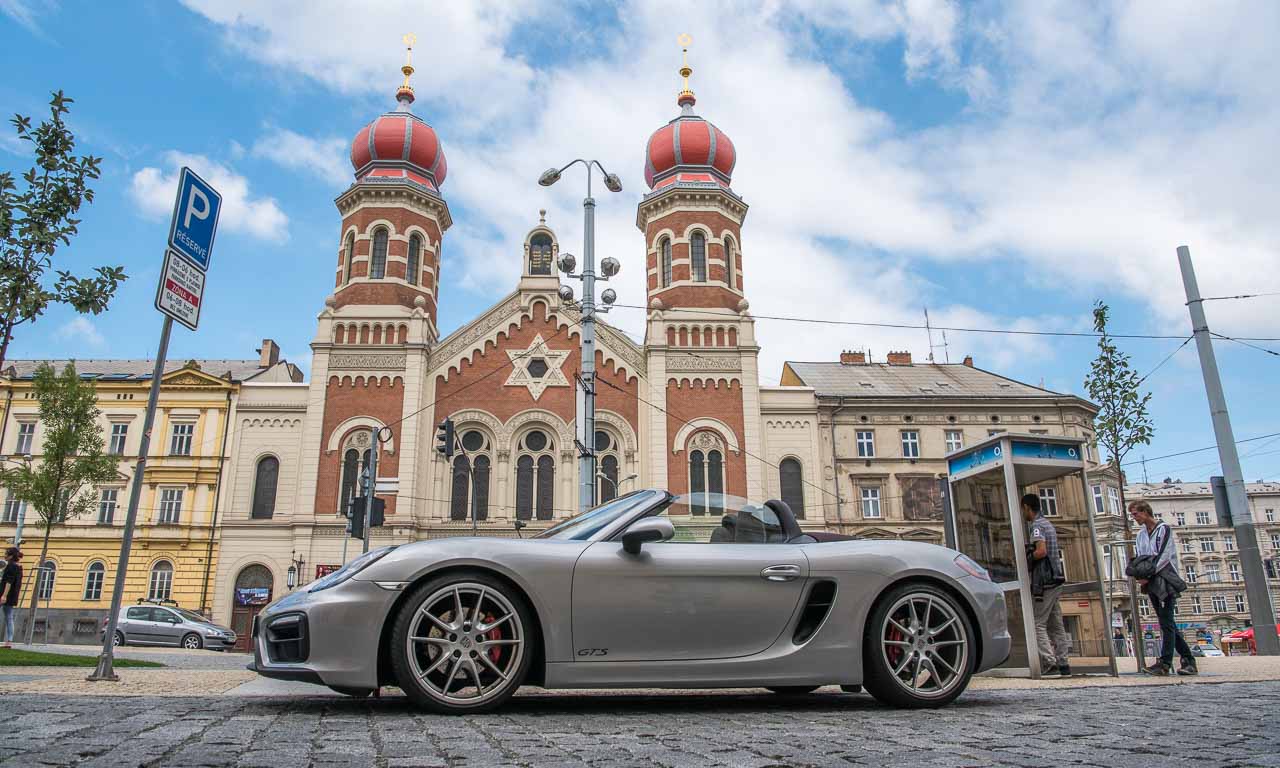 Ost Europa Tour mit Porsche Boxster GTS Stuttgart Plzen Prag Bruenn Olomouc Wien - Eine Reise in das Land des verblassten Glanzes: Tschechien