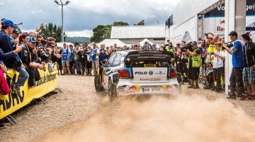 Rallye-Deutschland mit Volkswagen und Sebastien Ogier AUTOmativ.de Benjamin Brodbeck VW Polo R WRC Sieg