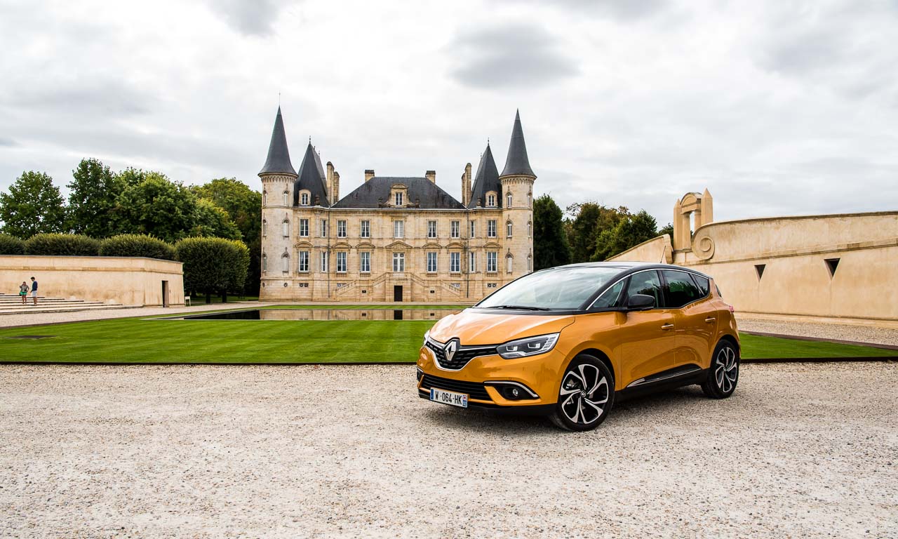 Renault Scenic Test 23 - Mit der neuen Generation Scénic zum unberührten Strand von Bordeaux